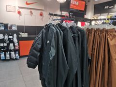 -NIKE佛山胜利换季优惠店