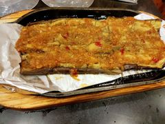 茄子-老东镇啤酒屋海鲜加工·蒸汽海鲜·海鲜烧烤(台东店)