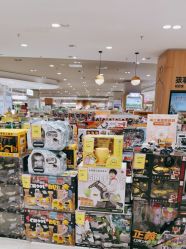 -孩子王(静安大融城店)