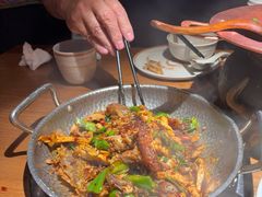 -吃饭皇帝大土家民族菜(荟聚店)