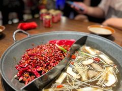 -萍姐火锅·公路夜市(武汉首店)