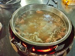 高汤锅底-阿婆东山羊肉店(鸿港海鲜批发市场店)