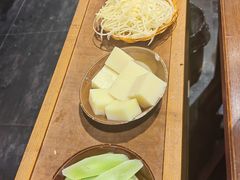 -黔有有贵州酸汤夺夺粉火锅(五味十字店)