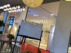 -EF英孚教育成人英语(伊势丹滨海店)
