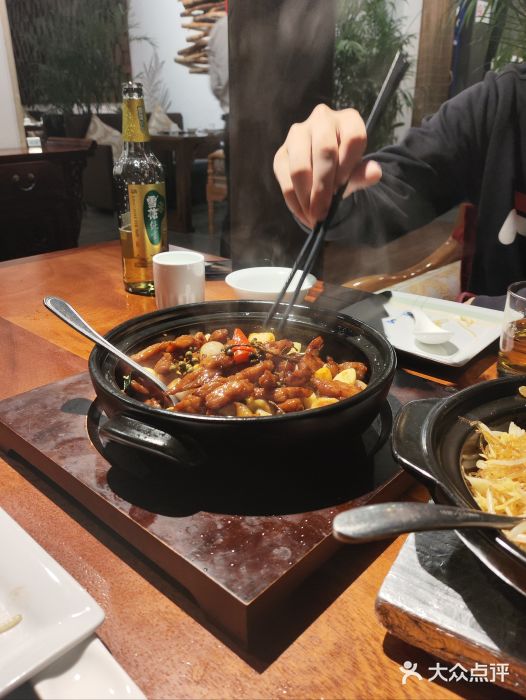 山外山·林语花园餐厅图片