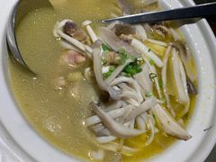 -湘阁里辣(沙井华润万家店)