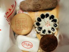 枣泥方酥-北京三禾稻香村(王府井百货店)