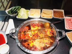 -井格重庆火锅(西直门凯德Mall店)