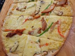 香草鸡肉披萨-疯克大象美式烤肉餐厅