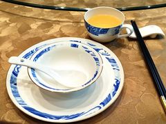 餐具摆设-朱记乳鸽王·非遗石岐乳鸽·全鸽宴(大兴旗舰店)