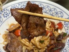 -李与白包子铺(桐梓林店)