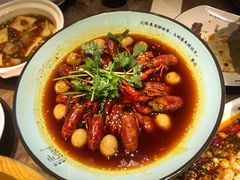 香辣小龙虾-临界音乐酒馆·小龙虾·江湖菜(华熙LIVE·鱼洞店)