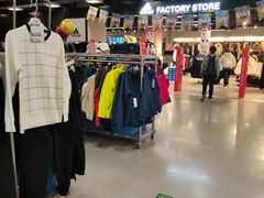 -上品折扣(回龙观店)