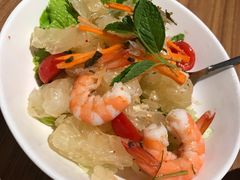 泰式柚子鲜虾色拉-Pho Asia 亚阁越南料理(上海来福士广场店)