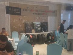 -沪华海鲜大酒楼(南汇店)