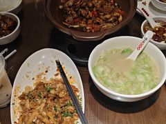 -味上湘菜馆(岳麓山店)