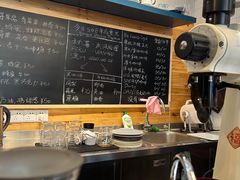 -Be Lived Cafe比例咖啡(摩天轮店)