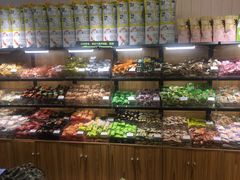 零售区-果多美(万泉庄店)