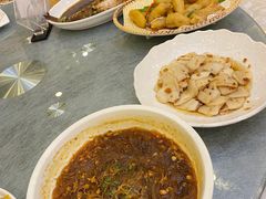 -侬佳蒸菜馆(听潮店)
