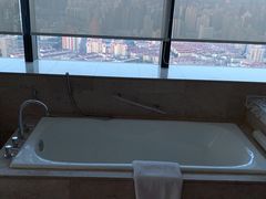 -上海龙之梦万丽酒店