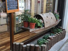 -猫的天空之城概念书店(杭州南宋御街店)