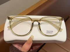 -爱视眸Eyeblling眼镜·依视路·蔡司镜片折扣店(百联南方商城购物中心)