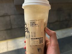 -喜茶(迪士尼小镇·平行宇宙店)