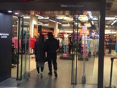 -上品折扣(回龙观店)