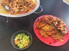 -红东阁东北菜烤肉酒馆(CROSS万象汇店)
