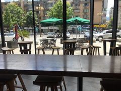 -星巴克(杭州桐庐利时广场店)