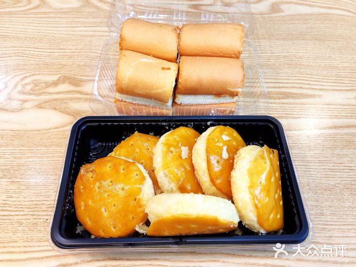 泸溪河桃酥(邗江吾悦广场店)老婆饼图片