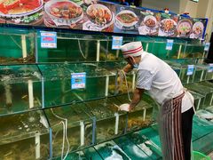 水产区-琼大师东方烤乳猪(亚特兰蒂斯店)
