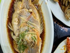 -小海豚•老字号海鲜餐厅(天涯店)