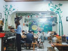 -重庆故事姊妹老火锅(财经学院店)