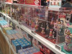 -泡泡玛特POPMART(崇文门国瑞城店)