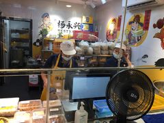 -杨永兴黄陂三鲜(雪松路店)