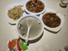 -御龙阁海鲜酒楼