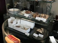 趁热蜂蜜开心果坚果棒-HOT CRUSH趁热集合·现烤面包(环球港店)