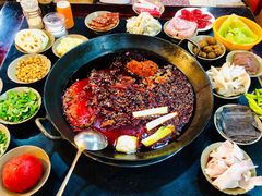 -星鸿社重庆老火锅(燃灯寺分店)