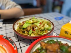 青菜梗炒油渣-江西老表·经典江西八大碗