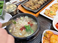-釜山豚骨汤饭(芝罘万达广场店)