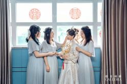 -GRACE KELLY婚纱与礼服(北京店)