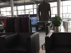 -杭州中升之星奔驰4S店(滨江店)