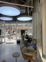 -PE SALON 