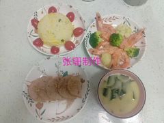 -爱月宝月嫂·育儿嫂