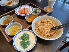 -李百蟹·蟹黄面·江景餐厅(外滩·豫园店)