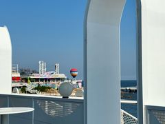 -北戴河碧螺塔海上酒吧公园