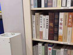 -逃脱反斗城沉浸剧情密室(阳光新业中心店)