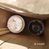 秋老虎横行的时候需要喜茶来续命