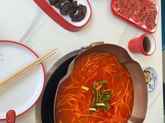 -毛辣果·贵州红酸汤牛肉火锅(西单店)